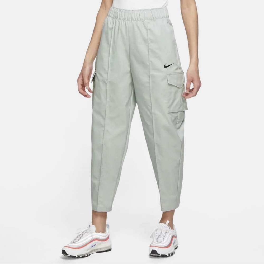 Nike Women's Light Gray Cargo Joggers